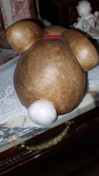 Coniglietto Thun con aureola
