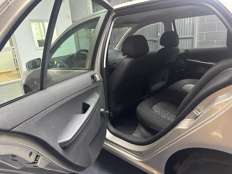 Škoda Fabia 2006, foto 6
