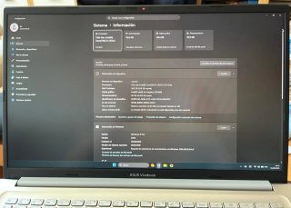 Ordenador Portátil ASUS Vivobook Plata