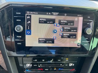 Volkswagen Passat 2022