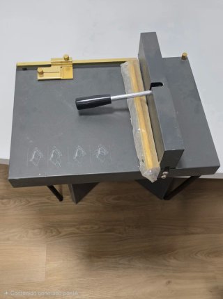 Hendidora/Dobladora Papel Manual