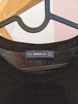 Pack 2 jerseys Zara: negro y rayas