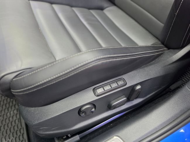 Volkswagen Golf 2018, foto 20