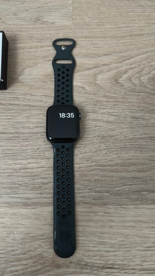 MUY URGENTE VENDER Apple Watch S6 44mm + Cell