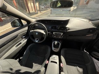 Renault Grand Scenic 2016