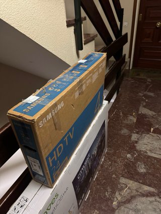 Samsung UE24N4305AK HD TV