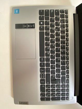 Portátil Lenovo IdeaPad 15.6 8GB RAM 256GB