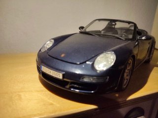 Porsche 911 Carrera Cabriolet Maisto