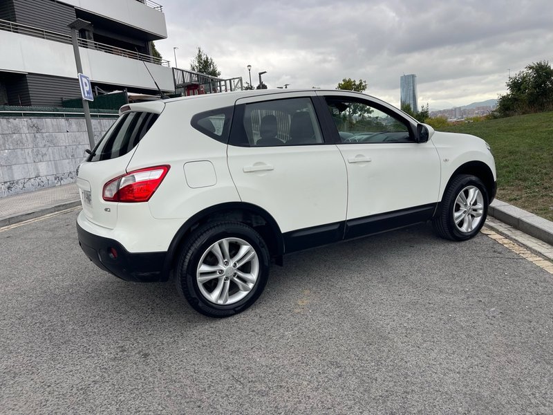 Nissan Qashqai 2013 - foto 1