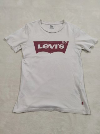 Lote 3 Camisetas Calvin Klein, Levi's, Nike