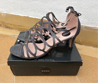 Tacones Rossi Fratelo Negros y Plateados
