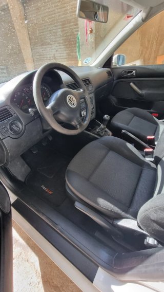 Volkswagen Bora 2003