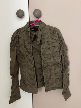 Cazadora verde militar