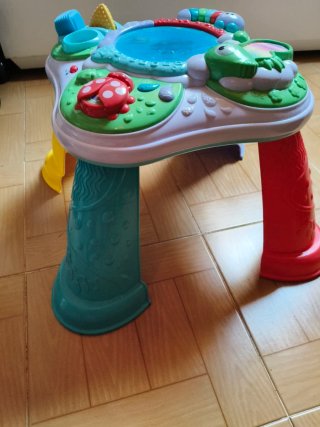 Mesa de actividades Chicco
