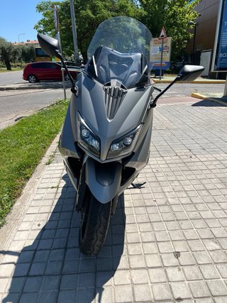 Yamaha TMAX 530 2015 Gris 8000km