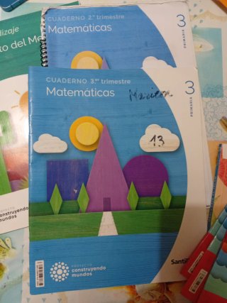 Libros de 3 primaria CEIP PEDRO DE ESTOPIÑAN