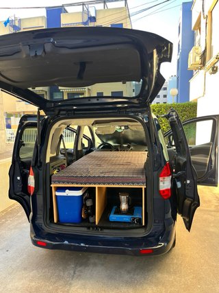 Ford Tourneo Courier 2015