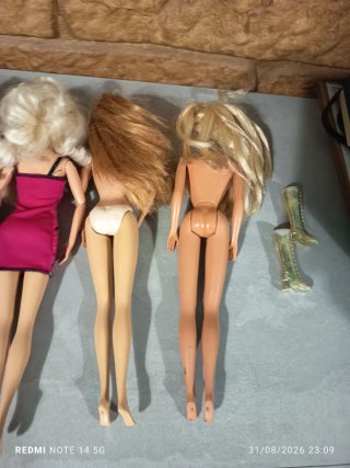 Lote 4 Muñecas Barbie