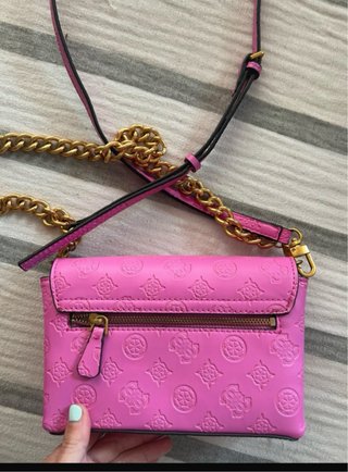 Bolso Guess Rosa y Dorado