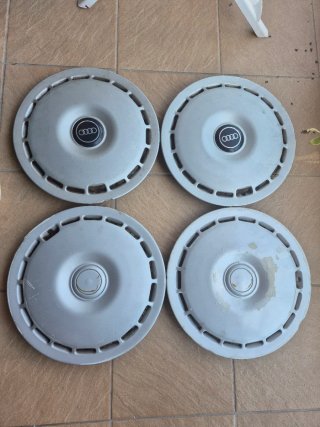 Tapacubos Audi 100 y A6 (Plástico)