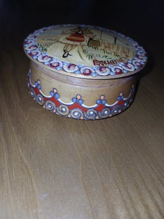 Caixa Romena Vintage Pintada à Mão
