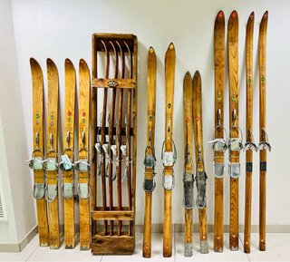 Esquís Militares Antiguos de Madera - Antigüedades