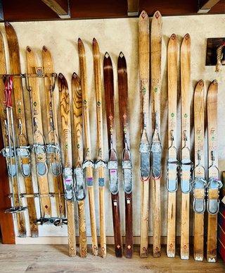 Esquís Militares Antiguos de Madera - Antigüedades