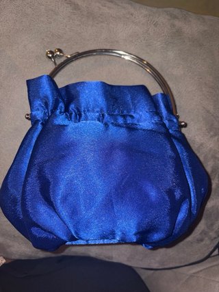 Bolso fiesta flor azul eléctrico