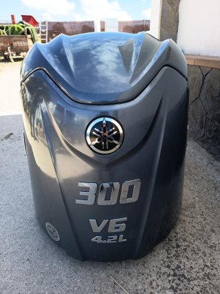 Capota Yamaha F300