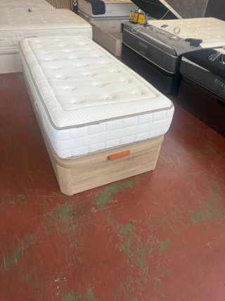 Vendo canapé madera tapa3D+Colchón relax 90x200