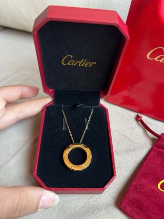 Collar inspo Cartier Love Acero Inoxidable Dorado