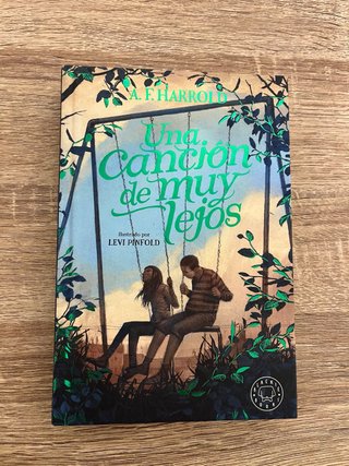 Libro Una canción de muy lejos de A. F. Harrold