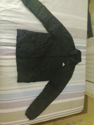 Chaqueta Adidas Negra y Gris