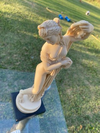 Statua Venere Santini in resina