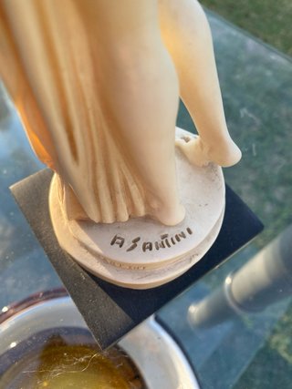 Statua Venere Santini in resina