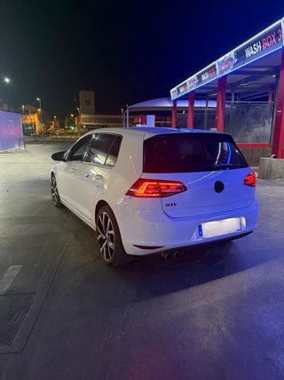 Volkswagen Golf 2016