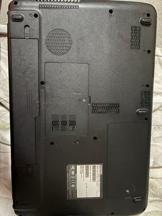 Toshiba Satellite Portátil Negro 2011 para piezas