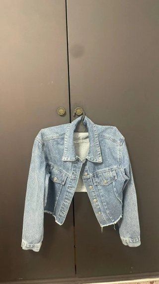 Chaqueta vaquera corta mujer