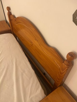 Cabecero y mesillas pino macizo