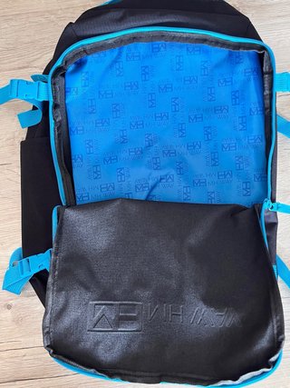 Borsa da viaggio MH WAY nera e blu