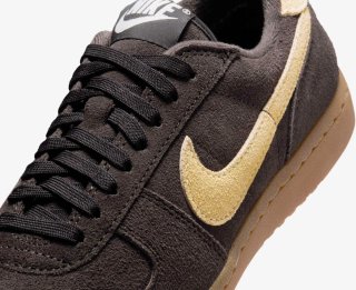 Nike Field General TG 40.5 EU Marrone Velluto