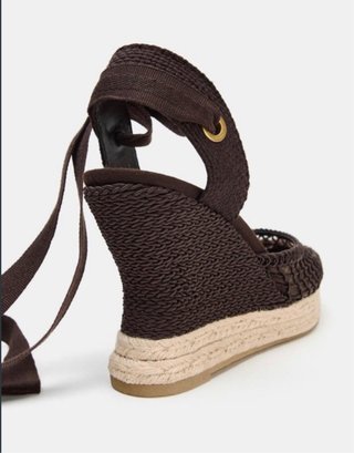 Cuñas ZARA marrones con lazada 39