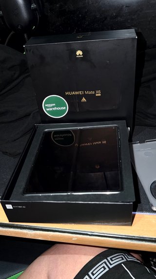 Huawei Mate X6 Rojo