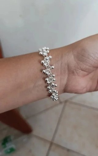 Pulsera de plata 925 con bolitas.