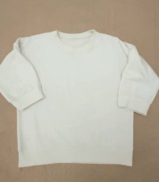 Conjunto beige pantalón y sudadera