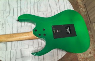 Ibanez RG 350MZ Customizada Steve Vai
