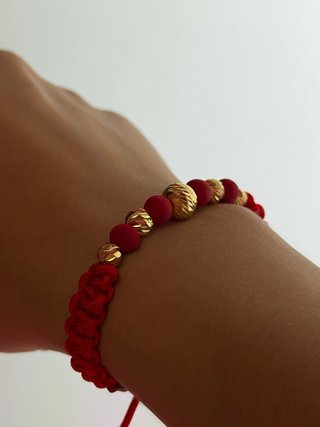 Pulsera Tejido Rojo Con Balines Diamantados Oro18k