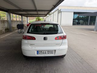 Seat Ibiza Diesel ITV Junio’27 A/A Ruedas Seminuev