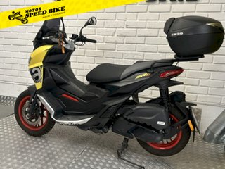 Aprilia SR GT 125 Sport - 2024 - 5.400km