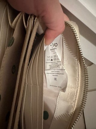 Portafoglio Liu Jo bianco con logo dorato